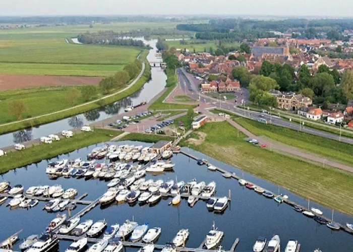 Tiny Hanzeboat Hattem